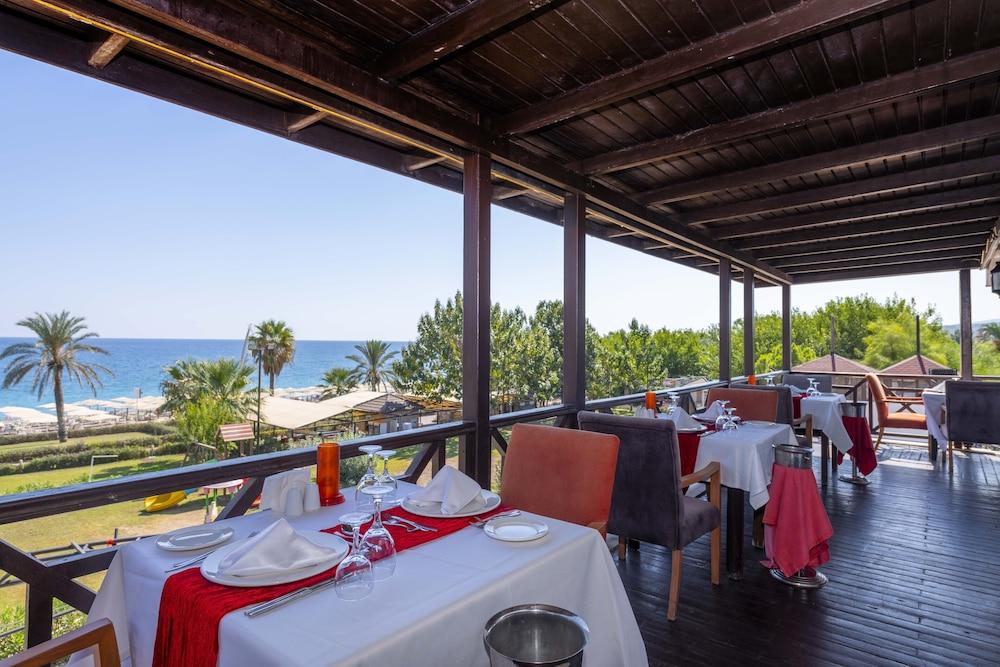 Labada Beach Hotel Çamyuva Kültér fotó